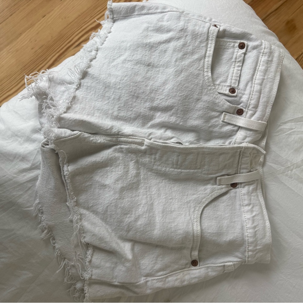Levi's 501 White Denim
